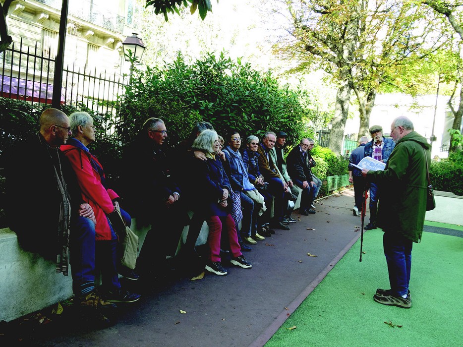 Samedi 1er octobre 2022, les Amis de Benoît Malon ont retrouvé notre association pour un parcours dans le 13e arrondissement.